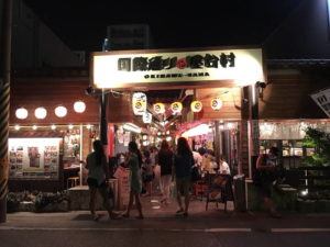 国際通り屋台村を調査 せんべろ風土の沖縄名物和牛綿あめスキ焼