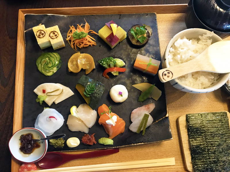 円山 手織り寿司