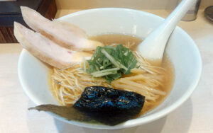 【麺や けせらせら】朝ラーメン限定の貝出汁中華そば-札幌市北区