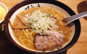 札幌味噌ラーメンの名店【すみれ 中の島本店】メニューやアクセス-札幌市豊平区